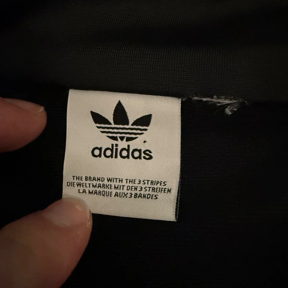 Adidas Originals Black Gold Large Logo Cropped Track Jacket Women's Large FS7220 - Picture 2 of 7